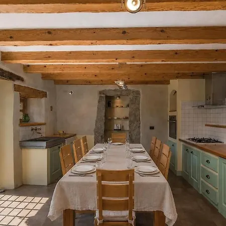 Hills - A Stone House For A Perfect Vacation 빌라