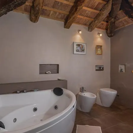 Hills - A Stone House For A Perfect Vacation Villa Grožnjan
